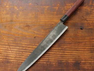 Khám phá các loại dao Nhật phổ biến như Deba, Yanagiba, Gyuto, Santoku, Nakiri, Petty, v.v.